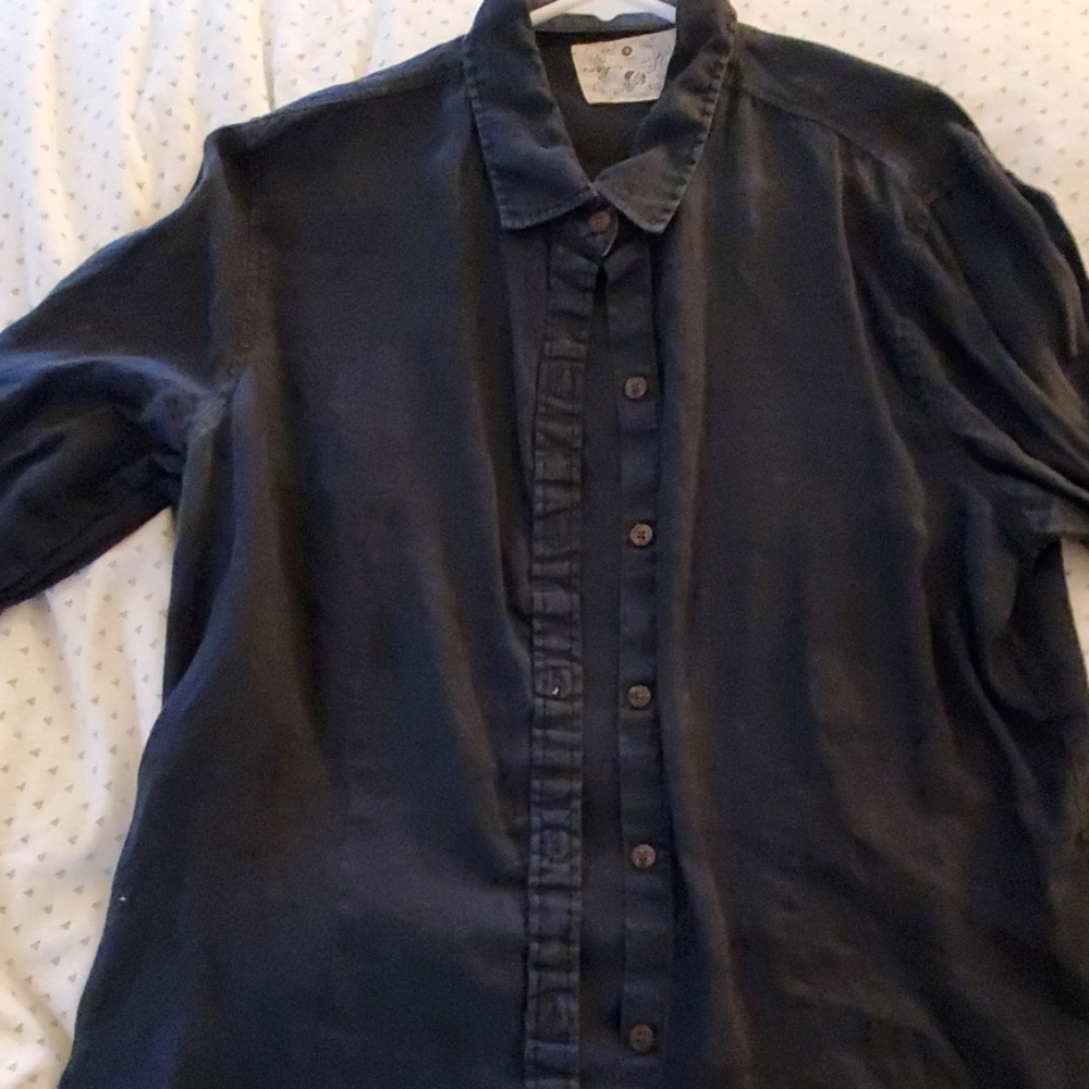 Linen black button up